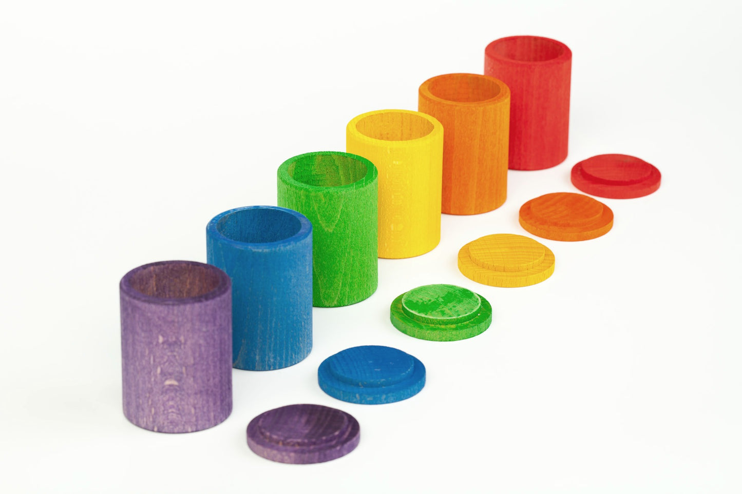 Set of 6 Colored Cups with Covers