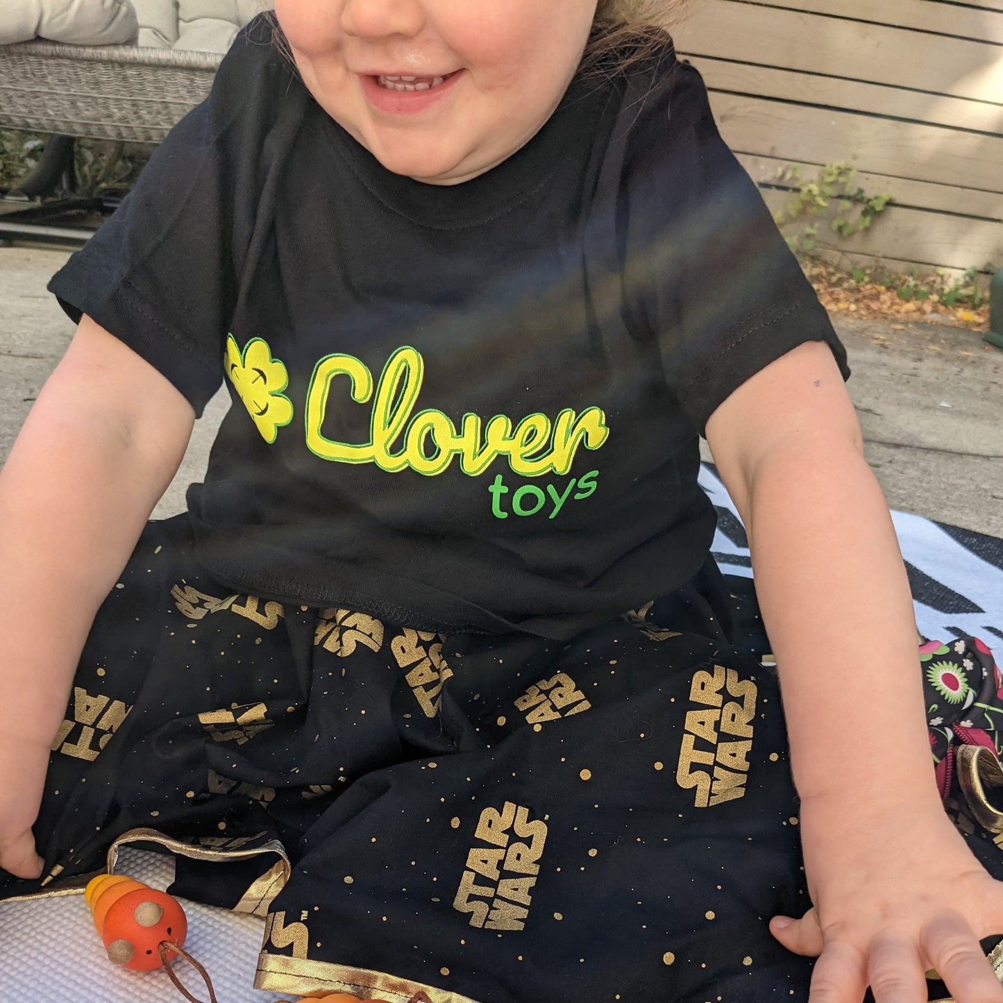 Clover Toys Tshirt